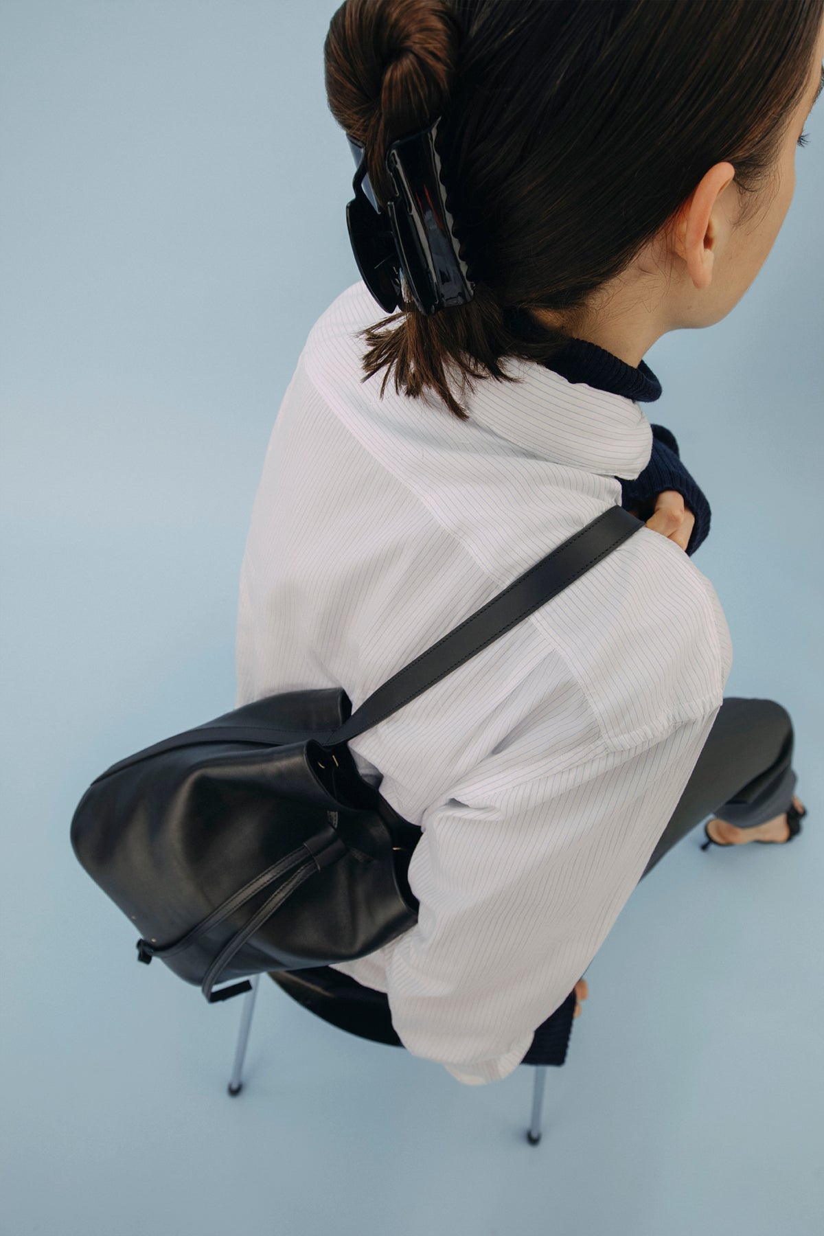 AB 103.1 Bucket Bag Blue