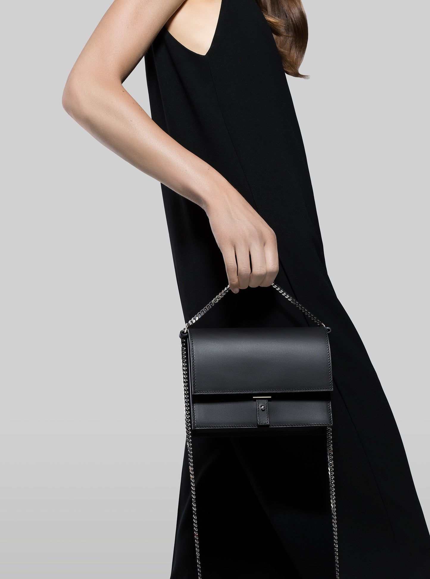 AB 10 Shoulder Bag Dark Olive