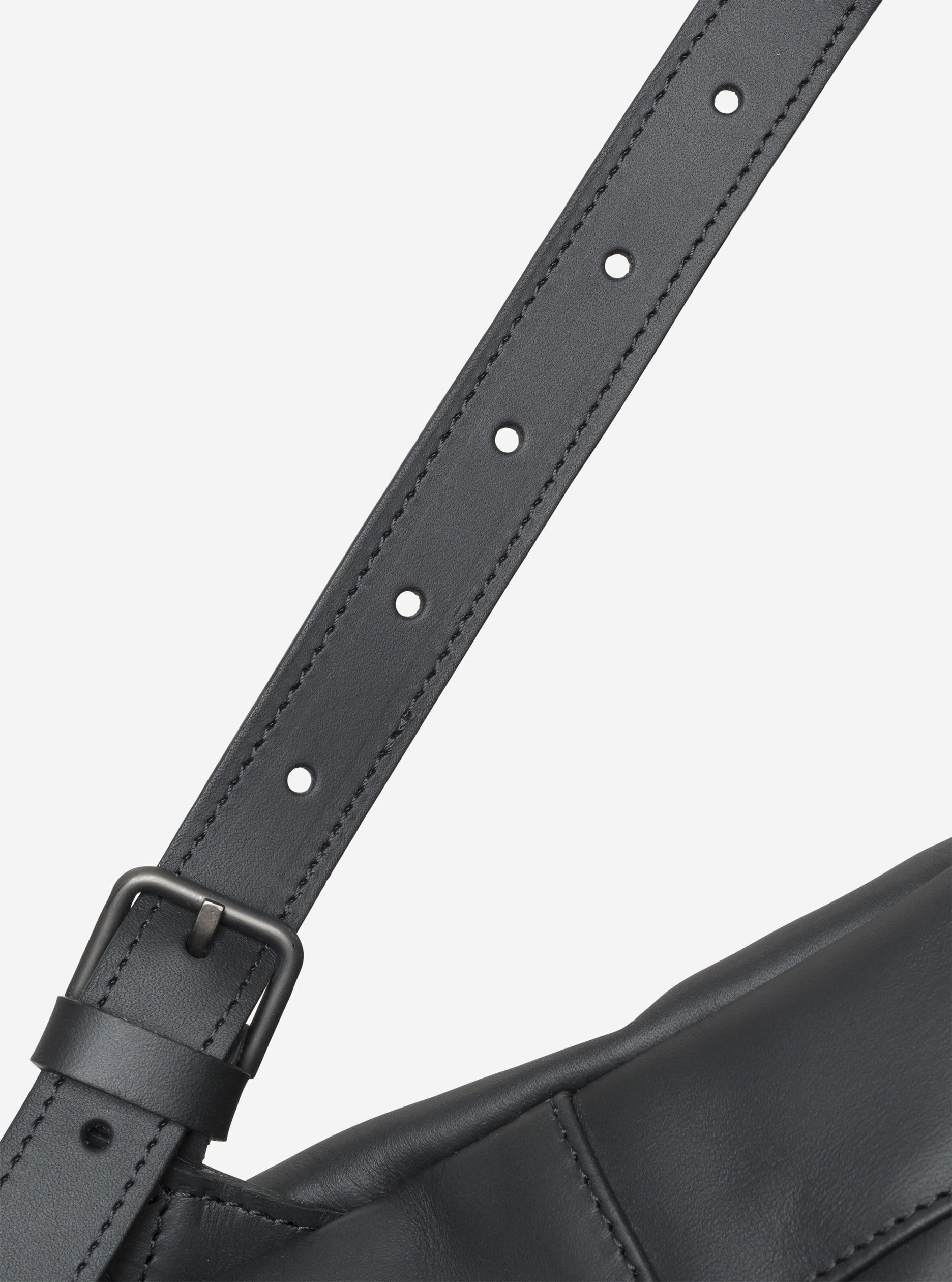 Schwarze Rucksack entworfen von Christine Ahrens